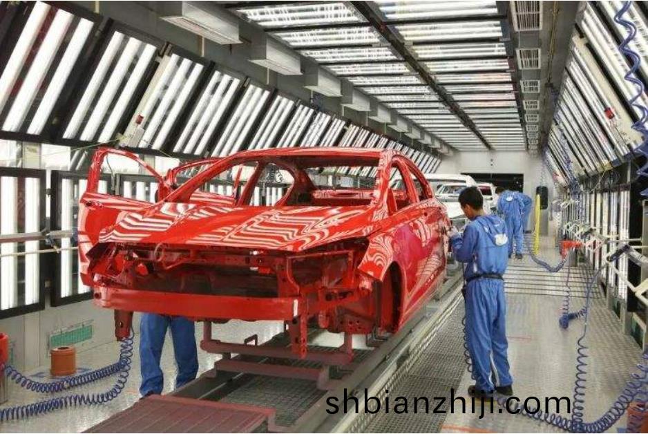 汽(qi)車烤(kao)漆(qi)車間應用